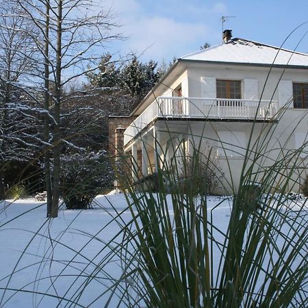 Coumenios Apartment Moulis Exterior photo